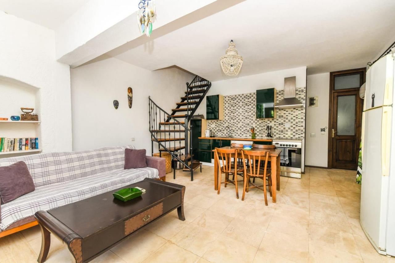 Duplex House With Shared Pool Near Beach In Kalkan Leilighet Eksteriør bilde